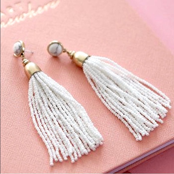 Stella & Dot Gita beaded Tassel earrings white and gold - Picture 3 of 11